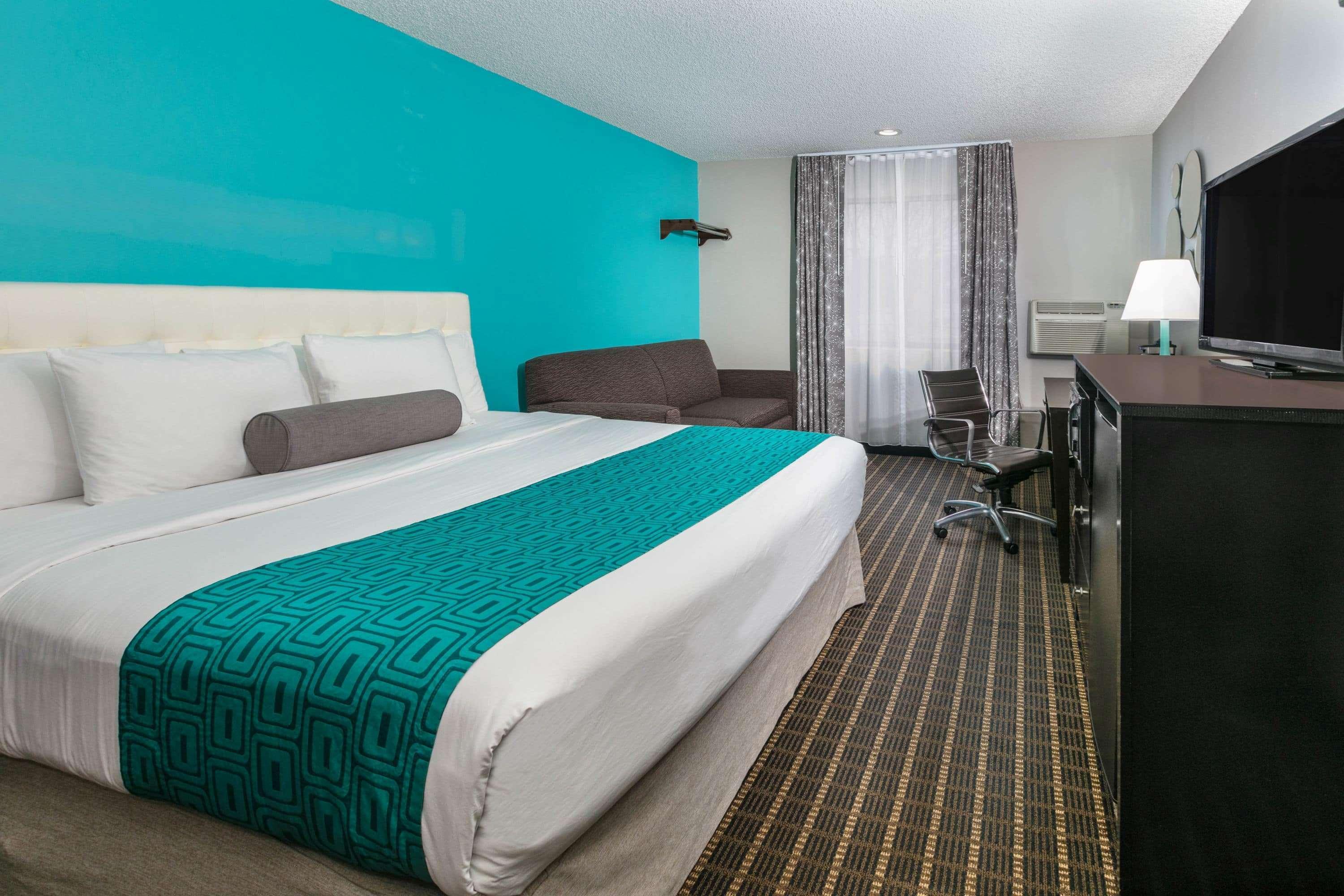 Howard Johnson By Wyndham Near Schlitterbahn Ню Браунфелс Екстериор снимка