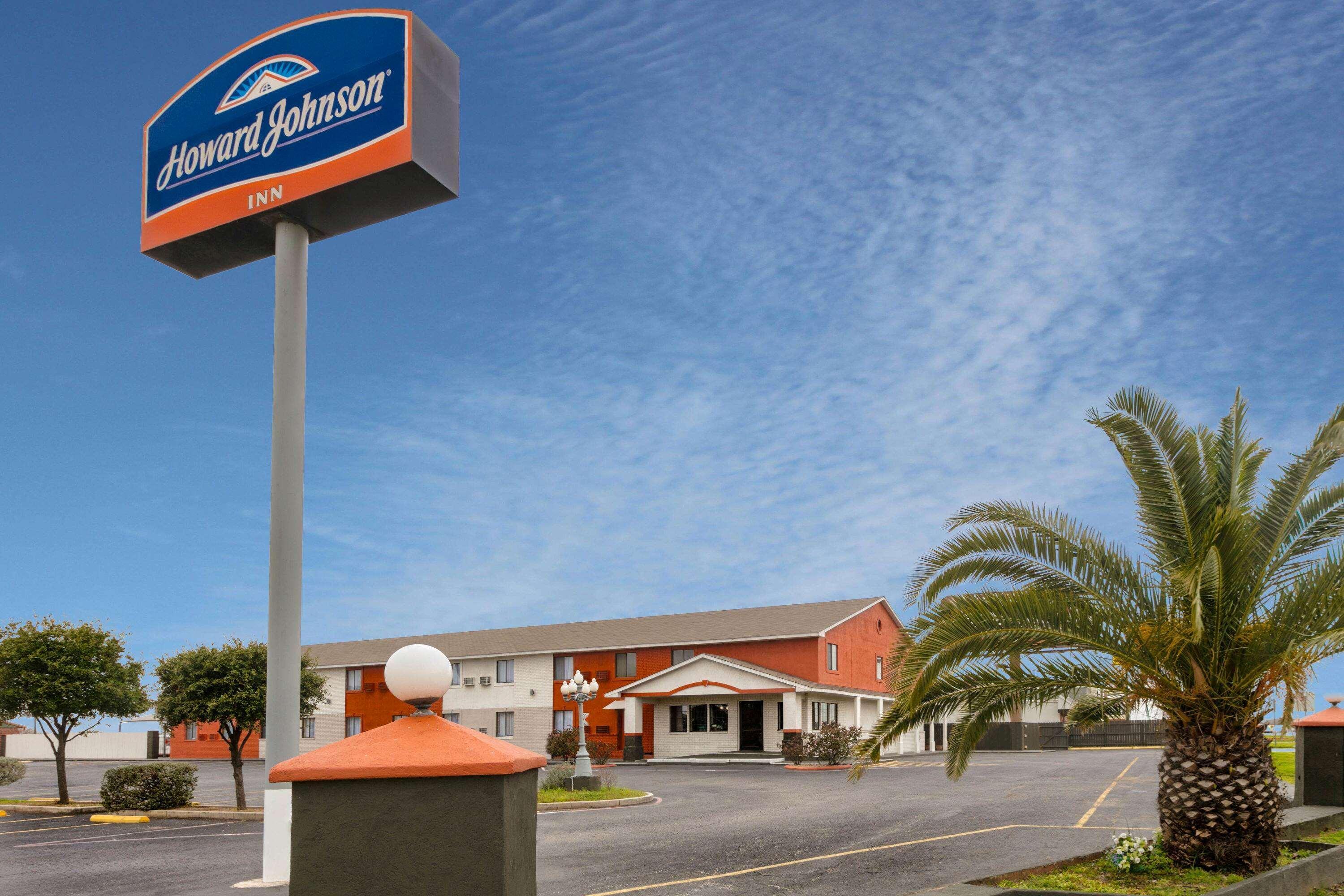Howard Johnson By Wyndham Near Schlitterbahn Ню Браунфелс Екстериор снимка