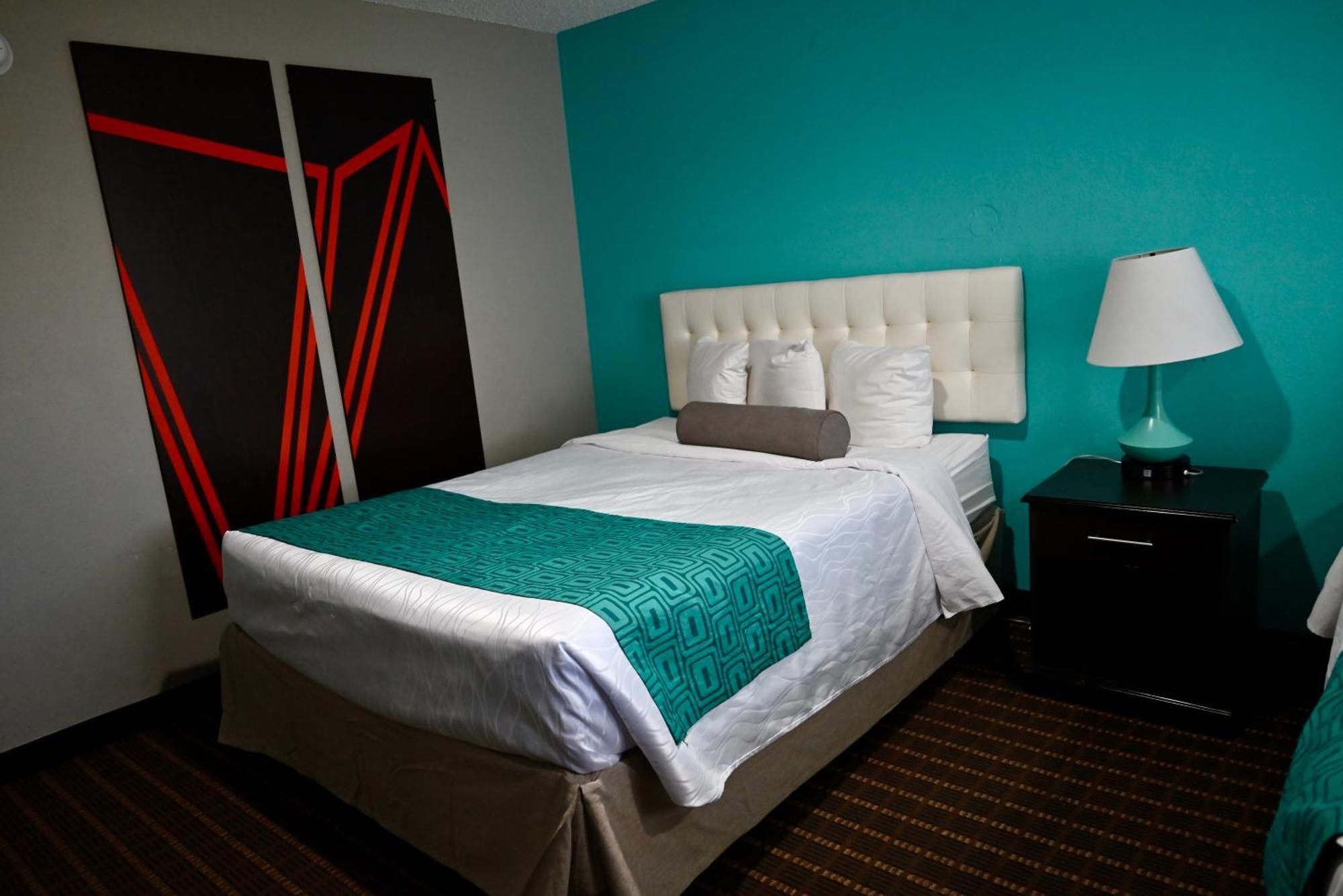Howard Johnson By Wyndham Near Schlitterbahn Ню Браунфелс Екстериор снимка