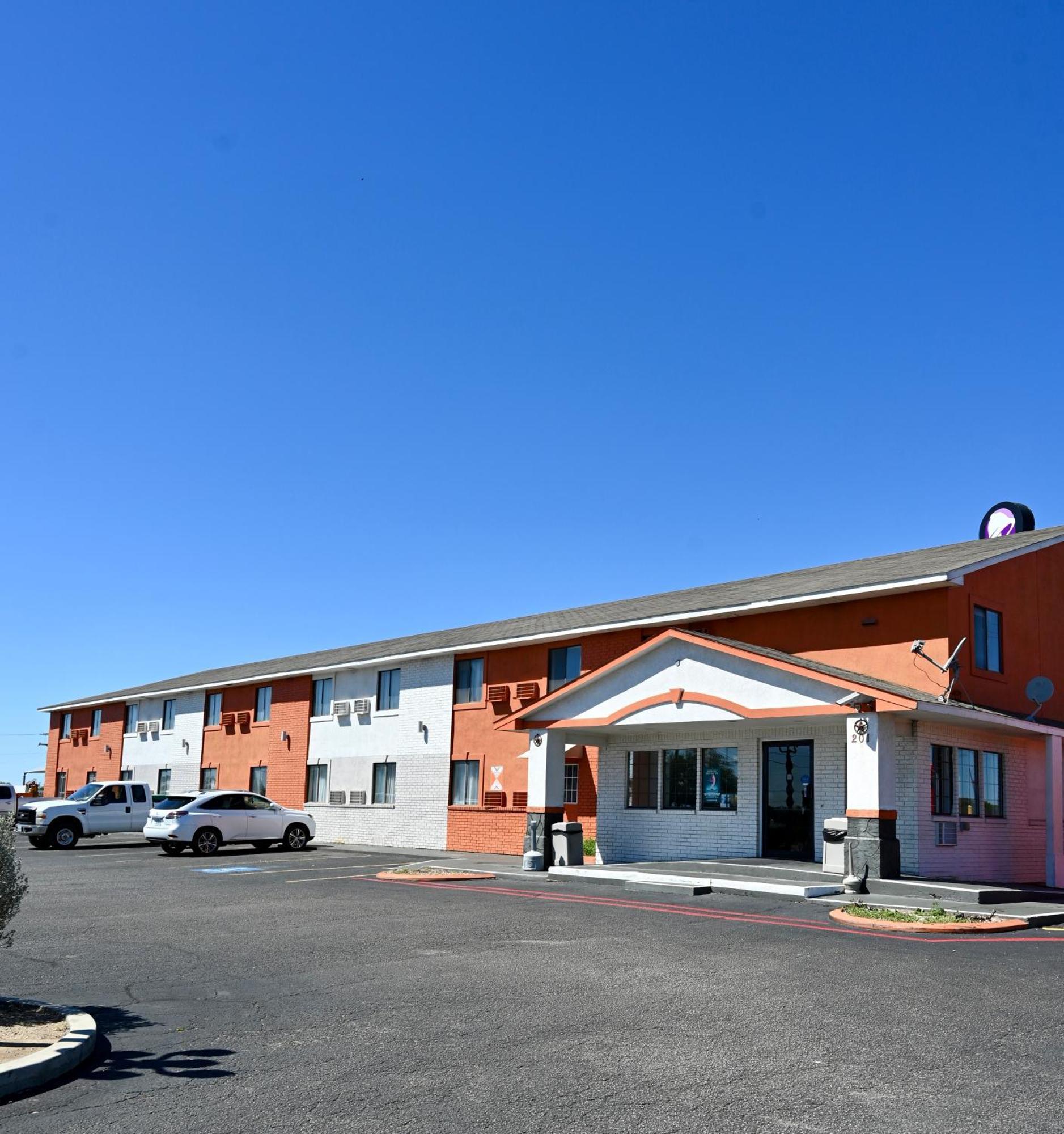 Howard Johnson By Wyndham Near Schlitterbahn Ню Браунфелс Екстериор снимка